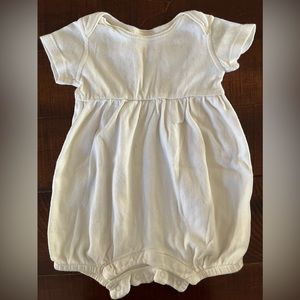 Hanna Andersson romper 6-12M